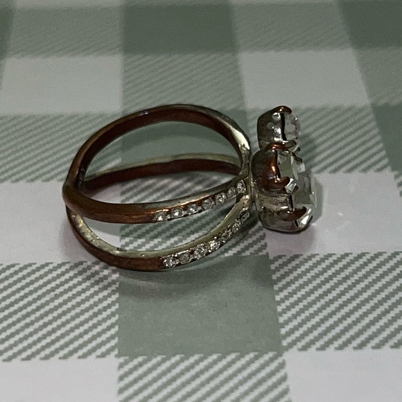 Disney Silver Mickey Mouse Crystal Ring Size 7 - Picture 2 of 6